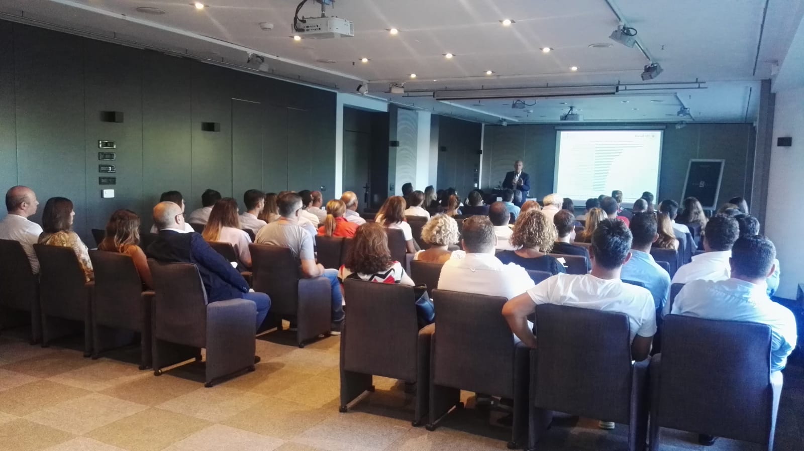 Foto incontro famiglie Huntington Bari 08 09 2019